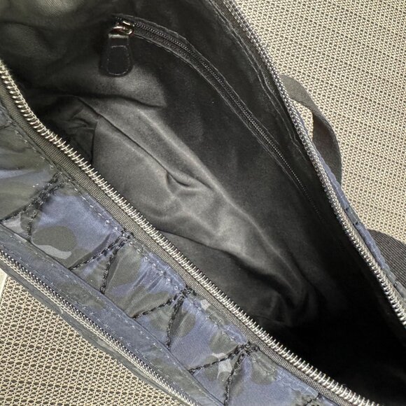 Time And Tru Quilted Navy Camouflage Shoulder Handbag With Adjustable Strap - Picture 8 of 8